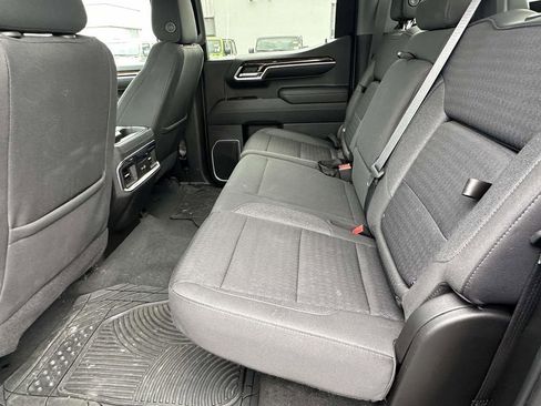 Used 2022 GMC Sierra 1500 Elevation image 13