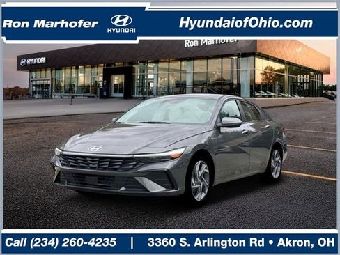 New 2026 Hyundai Elantra Limited FWD image 1