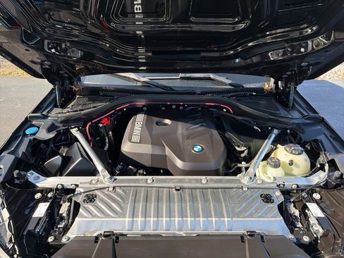 Used 2025 BMW X3 xDrive30i w/ Convenience Package image 16