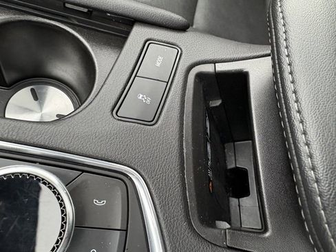 Used 2022 Cadillac XT6 Sport image 33