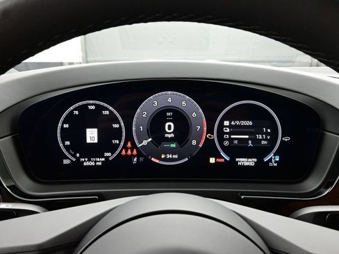 Certified 2025 Porsche Cayenne S AWD/4WD image 9