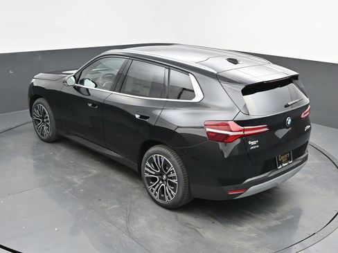 Used 2025 BMW X3 xDrive30i w/ Premium Package image 29