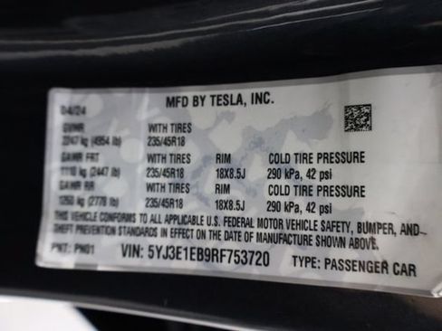 Used 2024 Tesla Model 3 Long Range AWD/4WD image 34