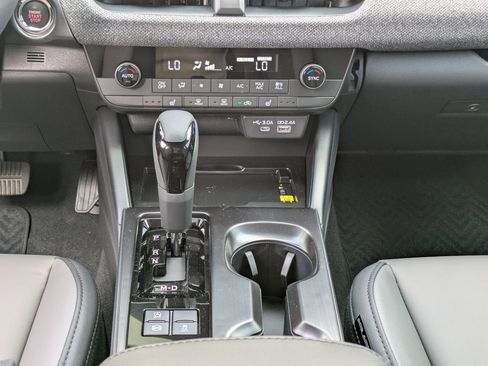 New 2026 Subaru Outback Premium image 20