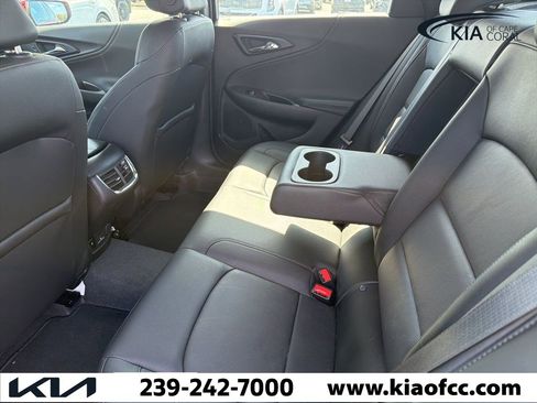 Used 2024 Chevrolet Malibu LT image 5