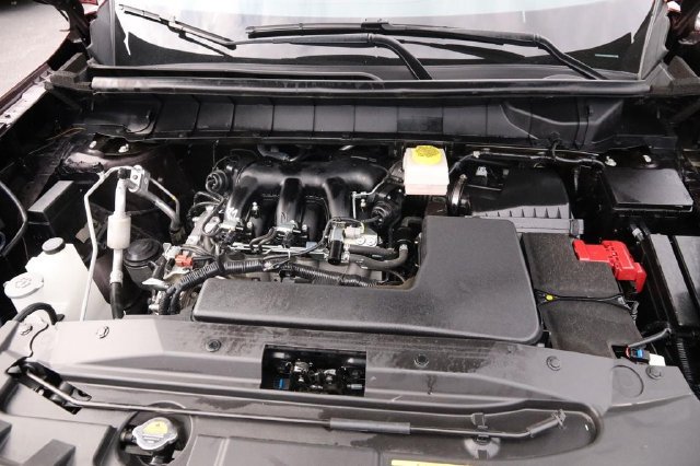 Certified 2025 Nissan Pathfinder SL AWD/4WD image 30