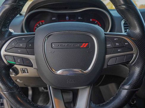 Used 2020 Dodge Durango SXT w/ 3rd Row Seating Group image 12