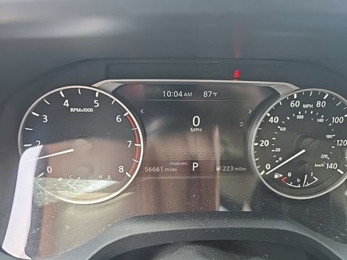 Used 2023 Nissan Rogue SV w/ SV Premium B Package FWD image 20