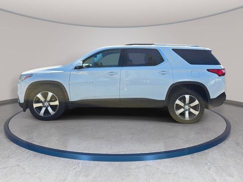 Used 2018 Chevrolet Traverse LT AWD/4WD image 9