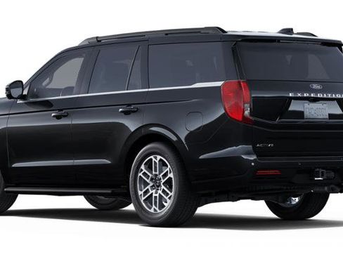 New 2025 Ford Expedition Active AWD/4WD image 2
