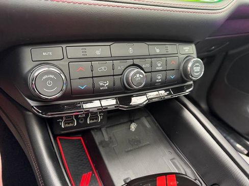 Used 2022 Dodge Durango R/T w/ Trailer Tow Group IV image 49