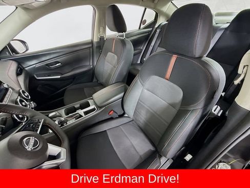 Used 2025 Nissan Sentra SR w/ Midnight Edition FWD image 5