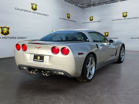 Used 2007 Chevrolet Corvette Coupe w/ Preferred Equipment Group image 5