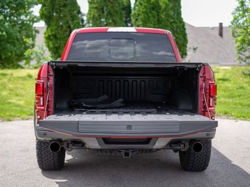 Used 2018 Ford F150 Raptor w/ Equipment Group 802A Luxury AWD/4WD image 7