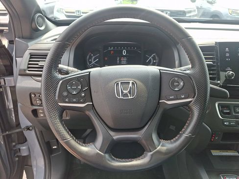 Used 2023 Honda Passport TrailSport image 21