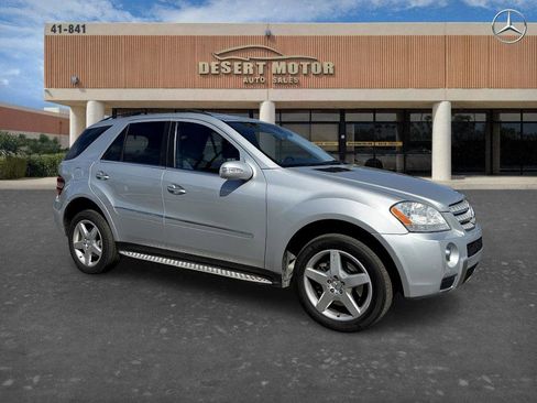 Used 2008 Mercedes-Benz ML 550 4MATIC image 3