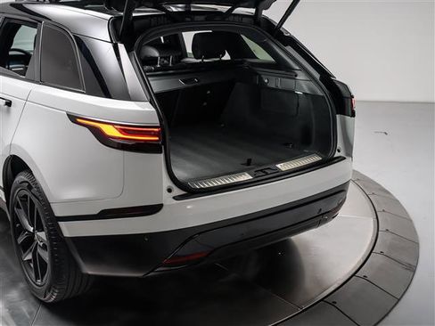 New 2025 Land Rover Range Rover Velar S image 31