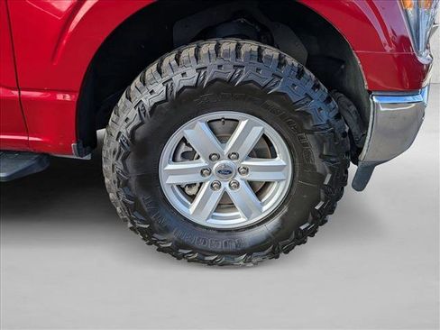 Used 2021 Ford F150 XLT image 21