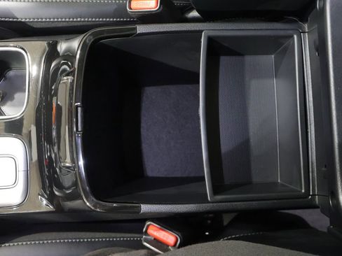 Used 2025 Kia Telluride S AWD/4WD image 38