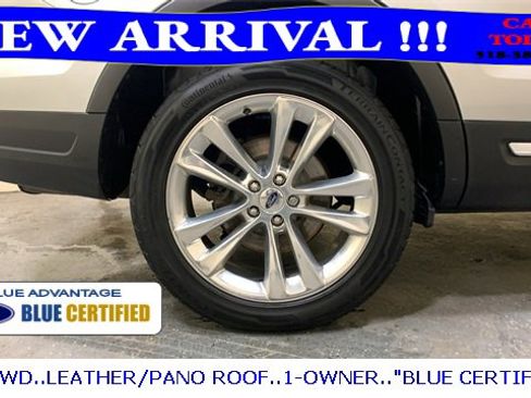 Used 2018 Ford Explorer XLT w/ Equipment Group 202A image 17