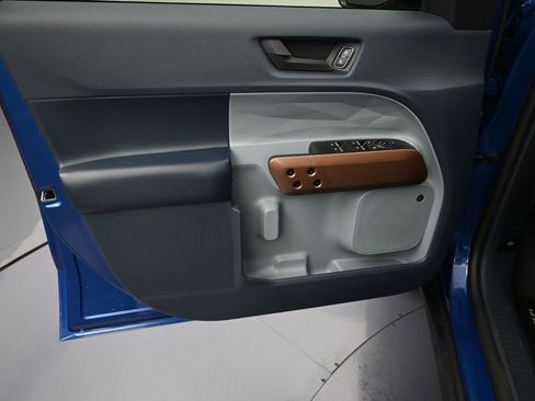 Used 2024 Ford Maverick Lariat w/ FX4 Off-Road Package image 11