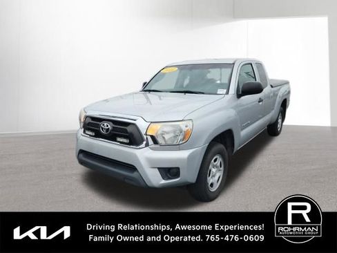 Used 2012 Toyota Tacoma 2WD Access Cab w/ SR5 Pkg image 1