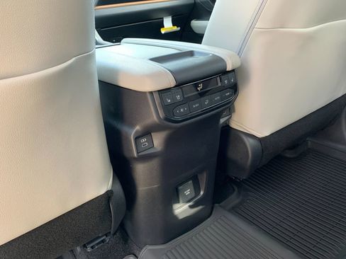 New 2026 Toyota Grand Highlander AWD image 14