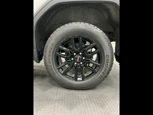 Used 2022 GMC Sierra 1500 Elevation AWD/4WD image 41