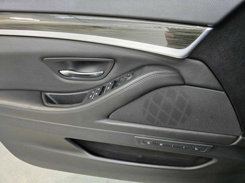 Used 2015 BMW M5 image 22