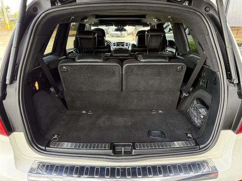 Used 2016 Mercedes-Benz GL 63 AMG 4MATIC image 38