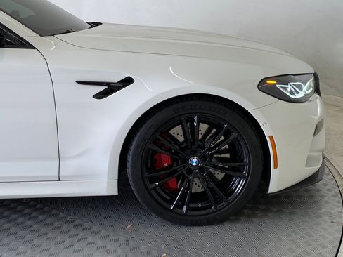 Used 2023 BMW M5 w/ Competition Package image 11