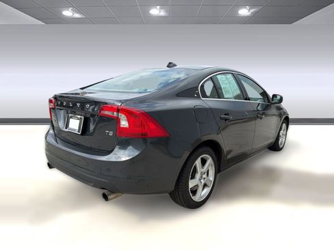 Used 2012 Volvo S60 T5 FWD image 9