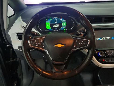 Used 2020 Chevrolet Bolt LT FWD image 19