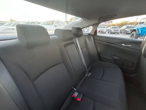 Used 2019 Honda Civic EX image 16