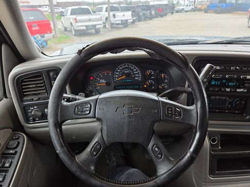 Used 2003 Chevrolet Silverado 2500 LT w/ Skid Plate Package image 37