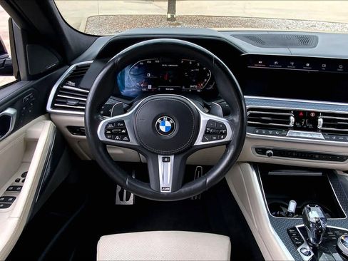 Used 2022 BMW X6 M50i w/ Executive Package image 6