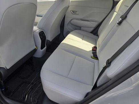 Certified 2024 Hyundai Kona SEL FWD image 11