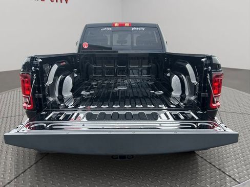 New 2026 RAM 2500 Tradesman AWD/4WD image 34