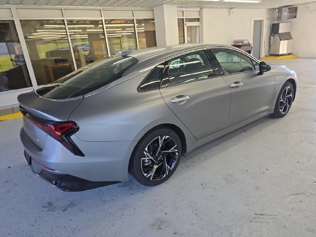 Used 2025 Kia K5 GT-Line AWD/4WD image 6