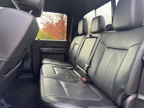 Used 2015 Ford F250 Lariat w/ Lariat Ultimate Package image 26