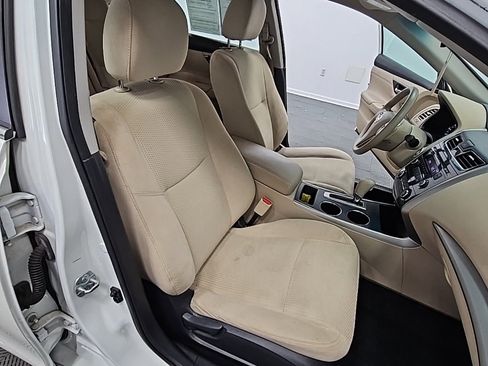 Used 2015 Nissan Altima 2.5 S w/ Power Driver Seat Package image 28