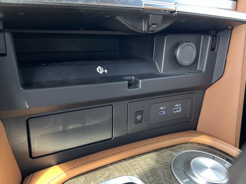 Used 2022 INFINITI QX80 Sensory w/ Cargo Package RWD image 21