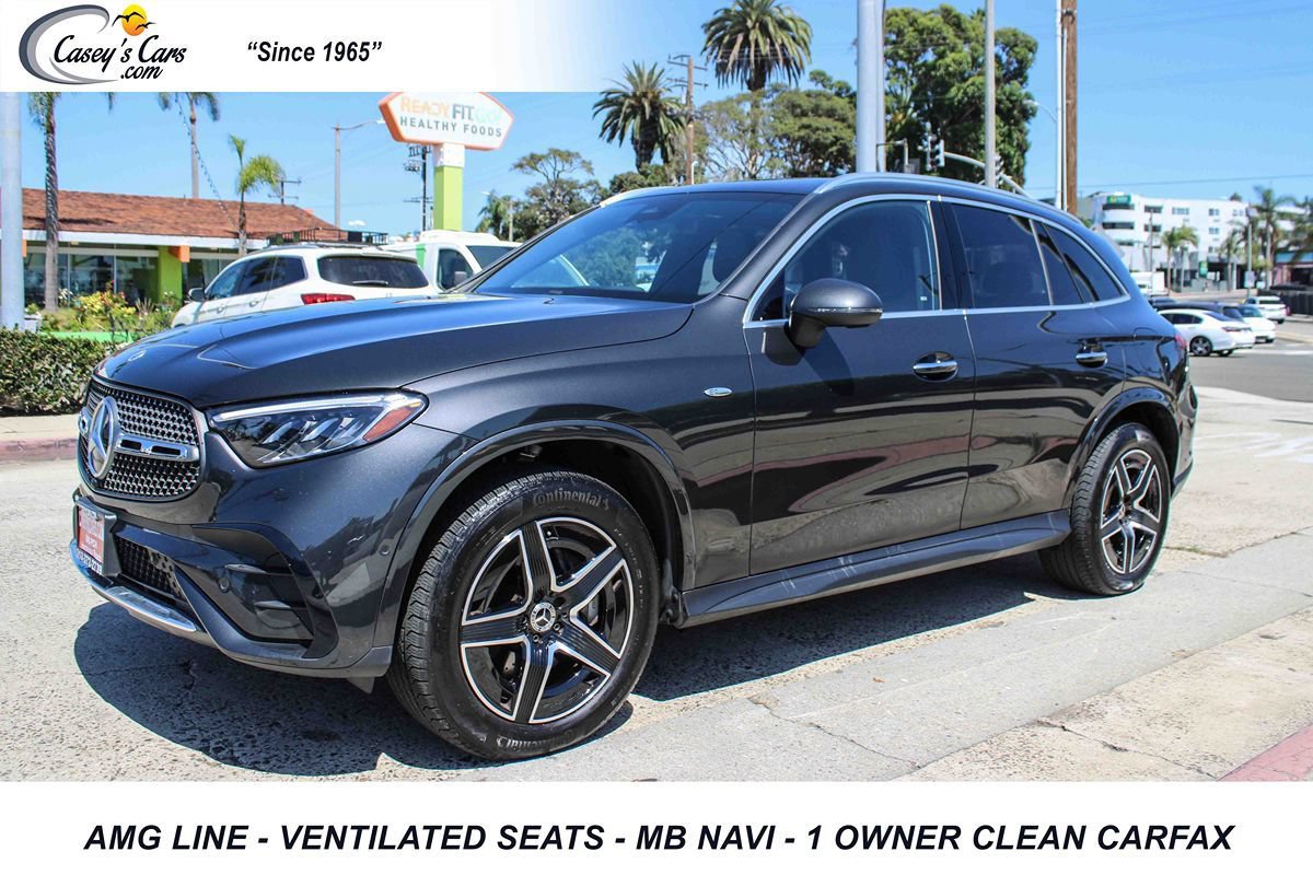 Used 2025 Mercedes-Benz GLC 350e 4MATIC image 1
