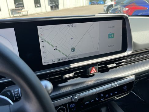 Certified 2025 Hyundai Ioniq 6 SE RWD image 22