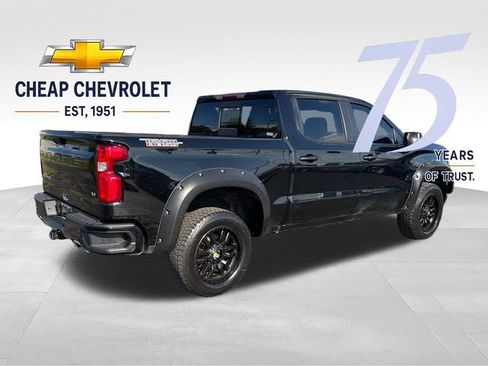 Used 2024 Chevrolet Silverado 1500 LT Trail Boss w/ Convenience Package II AWD/4WD image 5