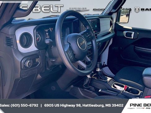 Used 2024 Jeep Wrangler Sport image 12