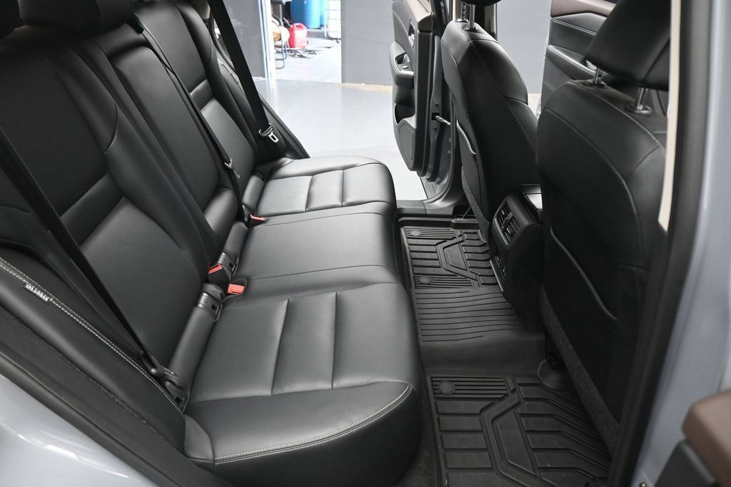 Used 2022 Nissan Rogue SL w/ SL Premium Package FWD image 15