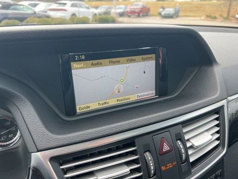 Used 2011 Mercedes-Benz E 550 Sedan image 21