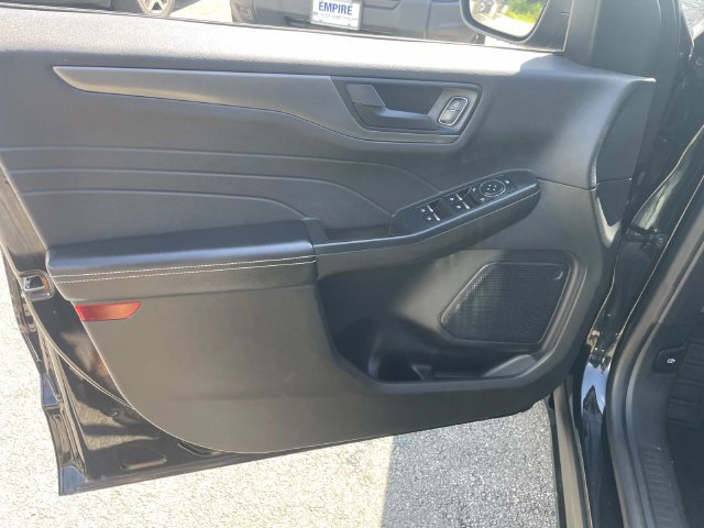 Used 2024 Ford Escape Active AWD/4WD image 21