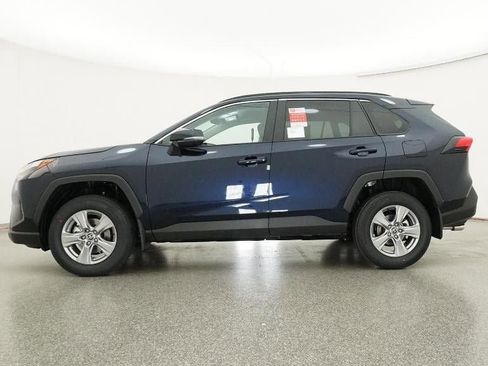 New 2025 Toyota RAV4 XLE image 19